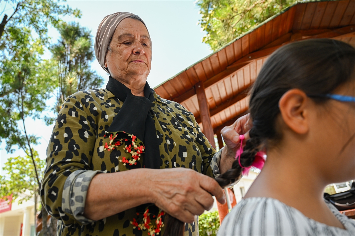 Bir sarılmayla başlayan gönüllü annelik 4 Bir sarılmayla başlayan gönüllü annelik