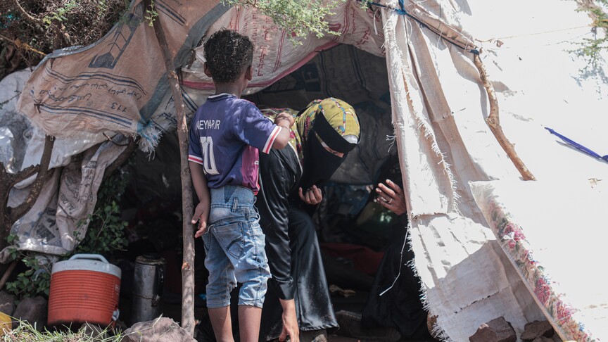 Uluslararası Göç Örgütü: Yemen'deki çatışmalar nedeniyle 104 binden fazla kişi yerinden edildi haber görseli