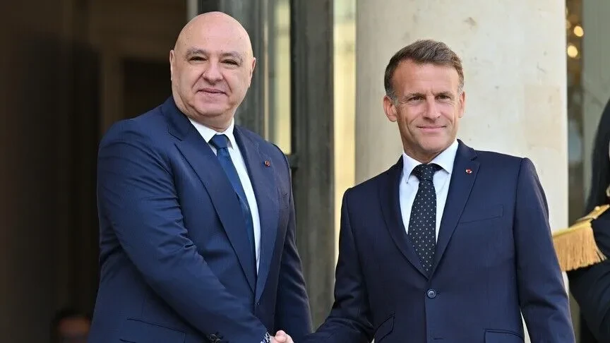 Presidenti libanez dhe ai francez diskutojnë për ndalimin e sulmeve izraelite dhe bisedimet trepalëshe
