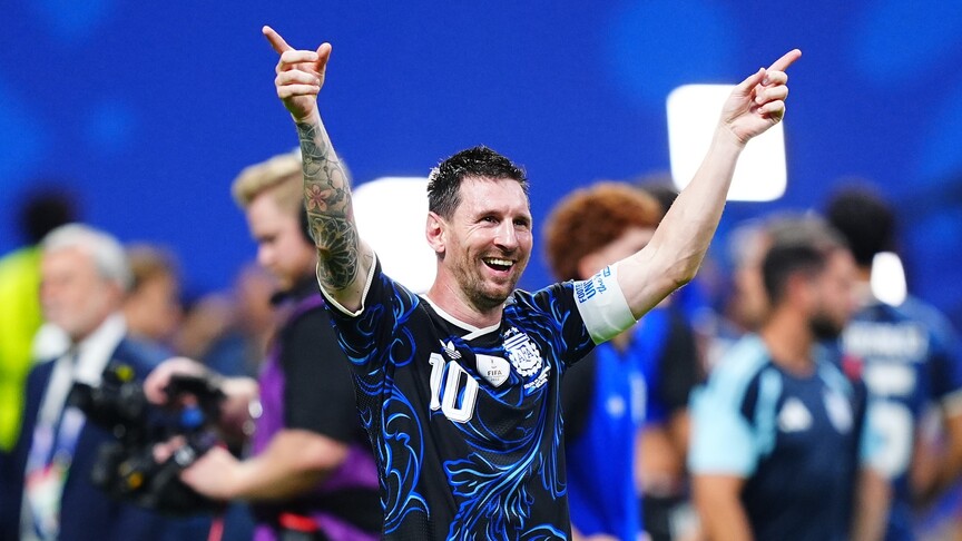 Tarihin en çok kupa kazanan futbolcusu Messi, 48. şampiyonluğuna ulaştı haber görseli