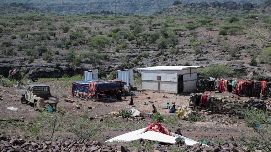 Yemen'de çatışmaların şiddetlenmesi nedeniyle 122 binden fazla kişi yerinden edildi