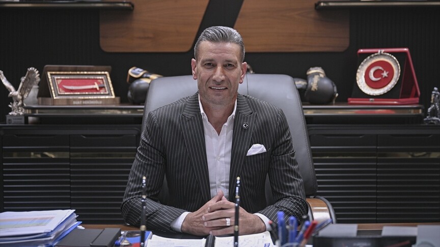 Başkan Hekimoğlu'ndan milli boksörlere "kolbastı" sözü