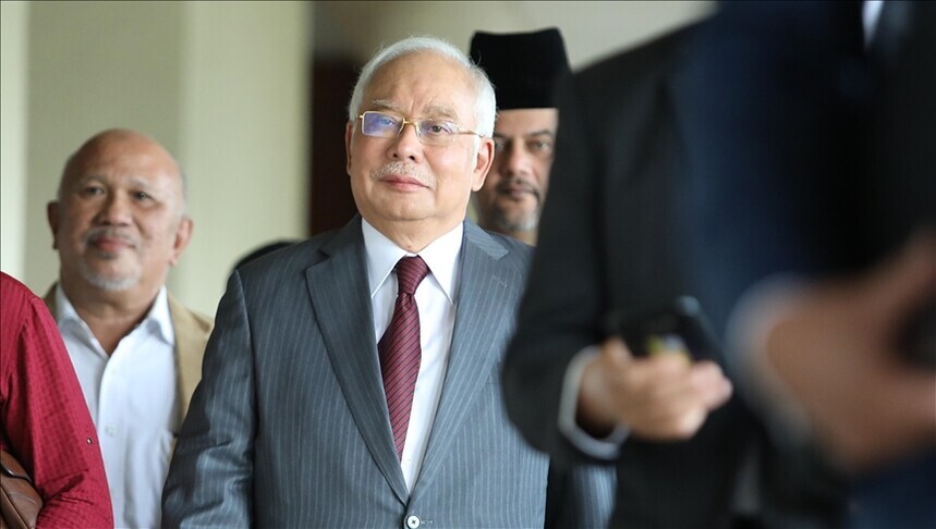 Mbreti i Malajzisë liron me kusht ish kryeministrit Najib Razak në arrest shtëpiak