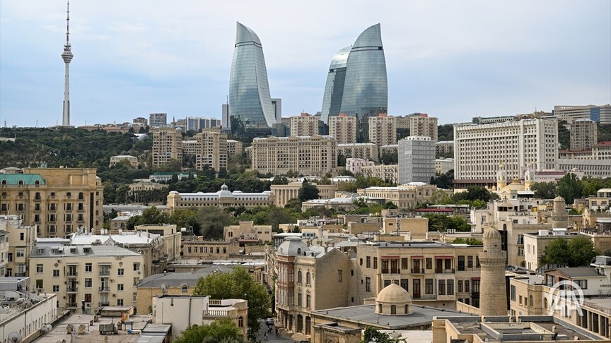 أذربيجان ترفض الادعاءات الفرنسية المبررة لتحذير السفر