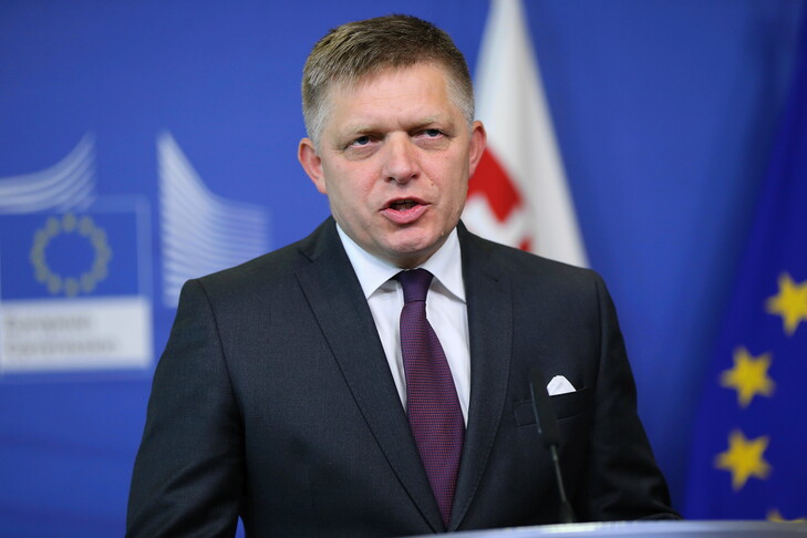 Europe 'on the brink' of wider military conflict, warns Slovakian premier - Anadolu Ajansı