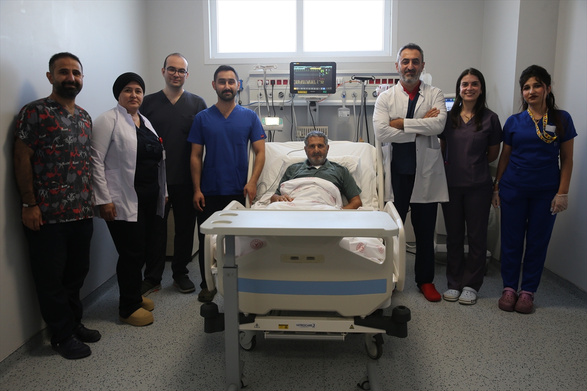 Depremler sonrası inşa edilen hastane kalp hastalarının il dışına sevkinin önüne geçti 1 Depremler sonrası inşa edilen hastane kalp hastalarının il dışına sevkinin önüne geçti