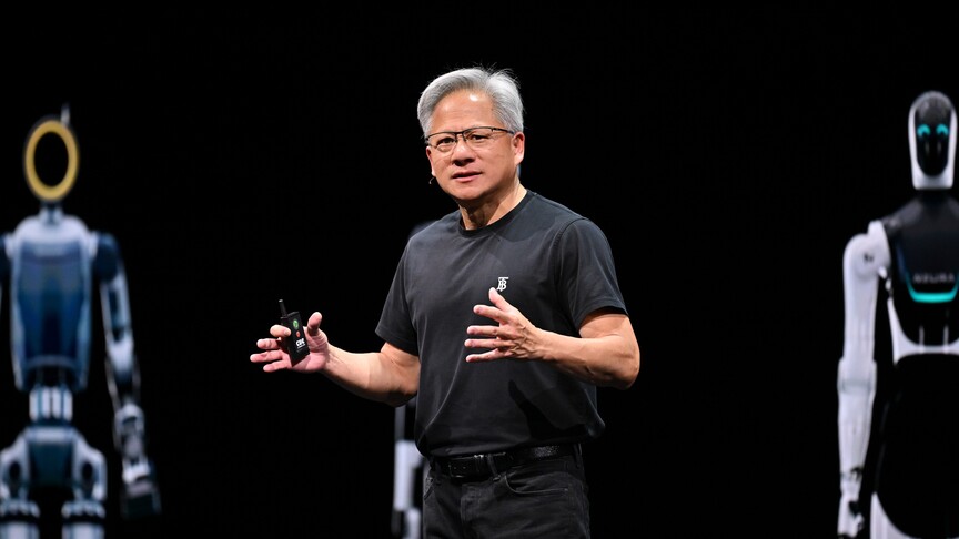 Nvidia CEO'su Huang, yapay zekayı olabildiğince "hızlı" geliştirme çağrısı yaptı haber görseli