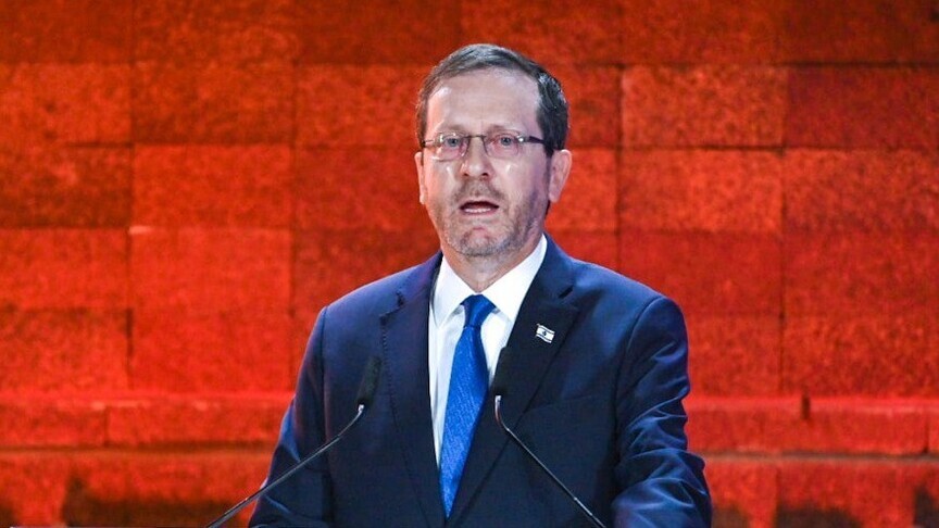 İsrail Cumhurbaşkanı, yaralı Filistinliyi başından vurarak öldüren İsrail askerini affetti