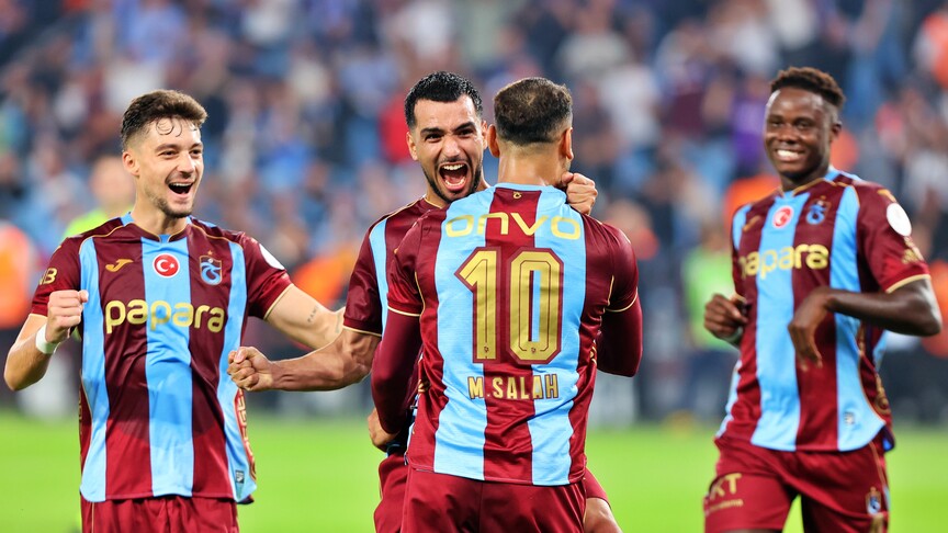 Trabzonspor Salah'ın "hat-trick" yaptığı maçta Galatasaray'ı farklı mağlup etti haber görseli