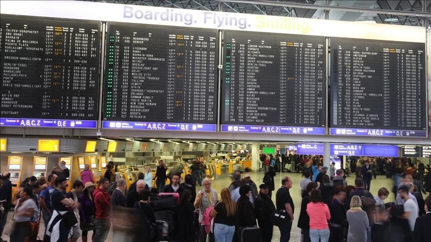 Flights paused at New York-area airports after construction crew accidentally cuts fiber line