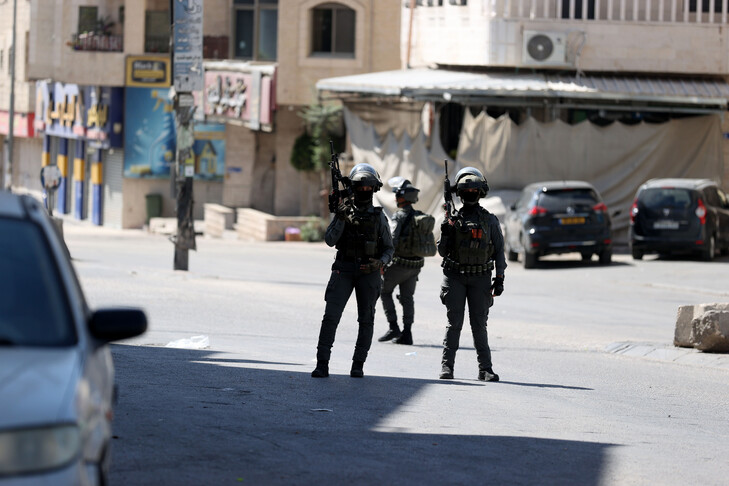 Forcat izraelite arrestojnë 53 palestinezë në Kudsin e pushtuar