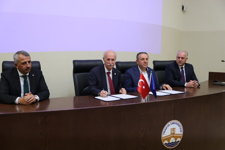 Në Turqi u nënshkrua protokoll bashkëpunimi për trajnimin profesional të punonjësve shëndetësorë nga Kosova