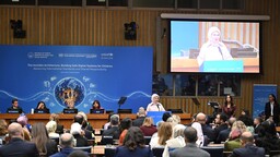 Emine Erdoğan: &Ccedil;ocuğun g&uuml;venliğini sağlama sorumluluğu hepimizindir