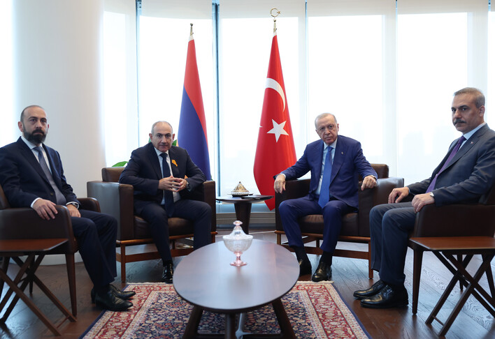 Erdoğan, BM Genel Kurulu'nun Kenarında Ermeni Başbakanıyla Görüştü