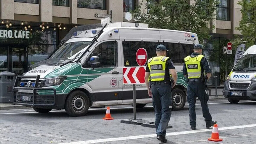 Djegia e Kuranit dhe incidenti në xhami nxisin debatin mbi migracionin në Lituani
