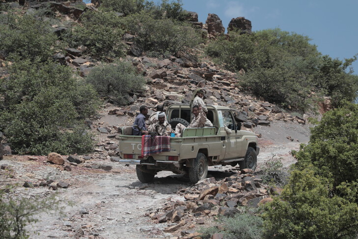 Clashes reported in Taiz, airstrikes hit Saada and Hudaydah amid Yemen diplomatic push