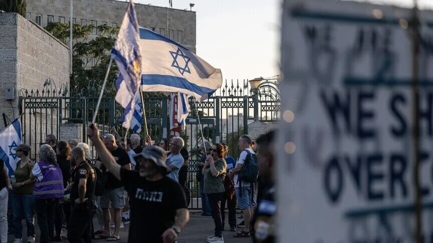 Media izraelite  Përjashtimi i listave arabe nga zgjedhjet  cilësohet si  dorëzim ndaj kahanizmit 