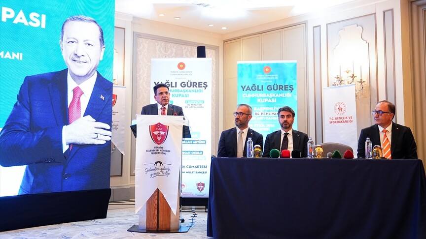 Yağlı Güreş Cumhurbaşkanlığı Kupası'nın basın toplantısı düzenlendi