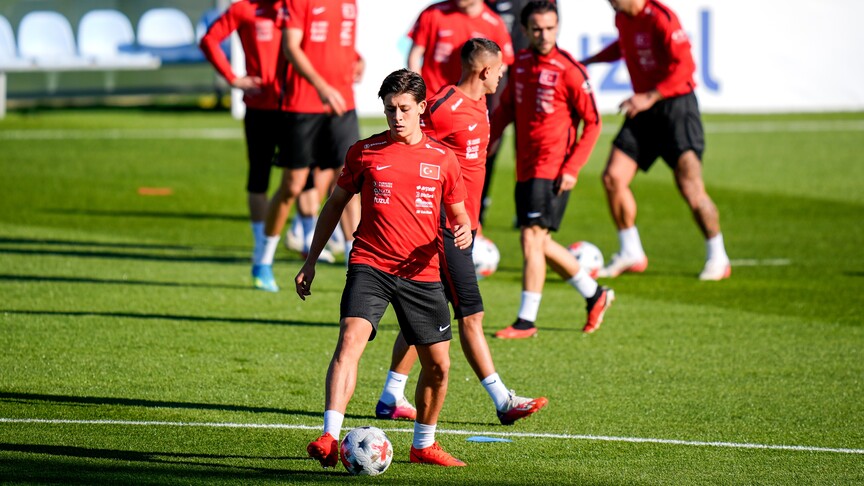 A Milli Futbol Takımı, Fransa maçına hazır