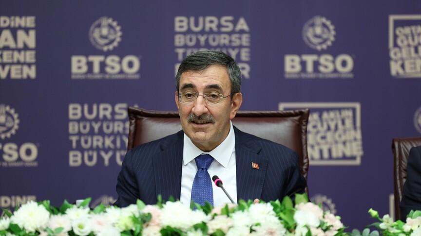 Cumhurbaşkanı Yardımcısı Yılmaz: Fon soruşturmalarında ilgili tüm bakanlıklarımız gayretlerini sürdürüyor