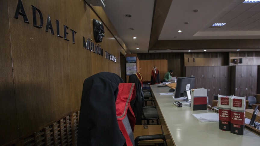 Adliyelerde "Dijital Ortam Güvenliği ve Dezenformasyonla Mücadele Büroları" kurulacak