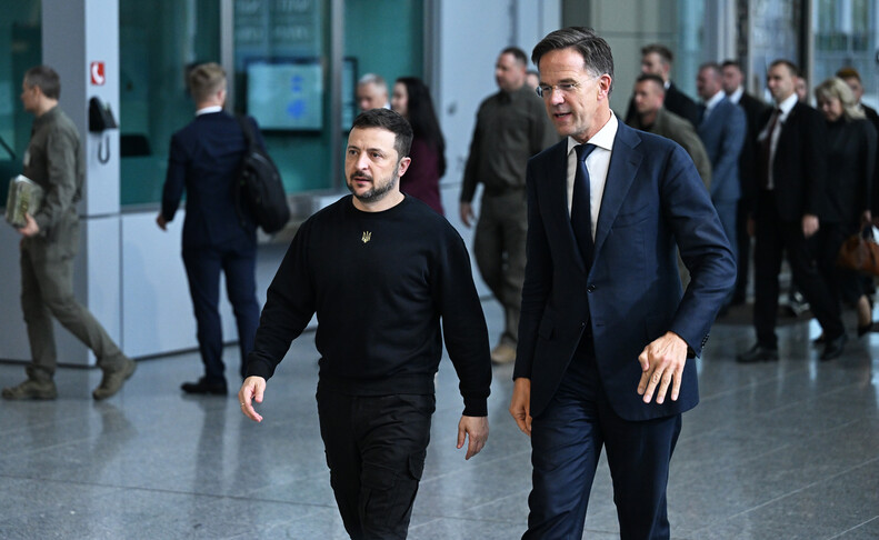 Presidenti ukrainas dhe shefi i NATO s diskutojnë furnizimin e Kievit me raketa  Patriot 
