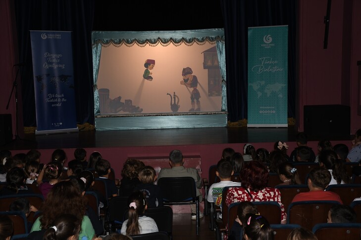 Shqipëri  artistët nga Turqia pjesë e Festivalit Ndërkombëtar të Kukullave