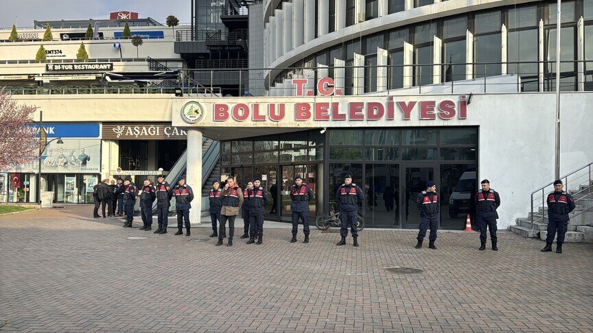 Bolu Belediyesine yönelik "irtikap" davasında esasa ilişkin mütalaa mahkemeye sunuldu haber görseli
