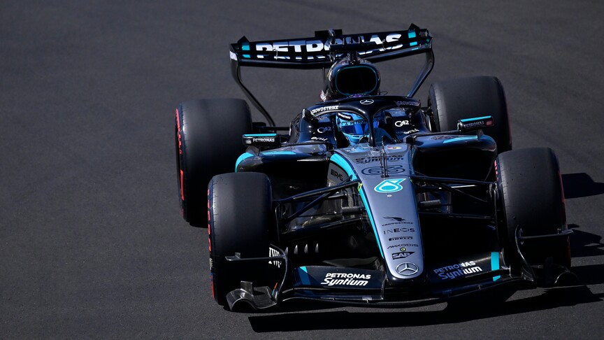 Formula 1 Azerbaycan Grand Prix'sinde pole pozisyonunu George Russell kazandı haber görseli