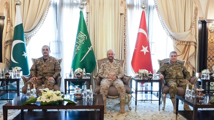 Genelkurmay Başkanı Orgeneral Bayraktaroğlu, Mekke Ortak Savunma Anlaşması kapsamındaki toplantıya katıldı haber görseli