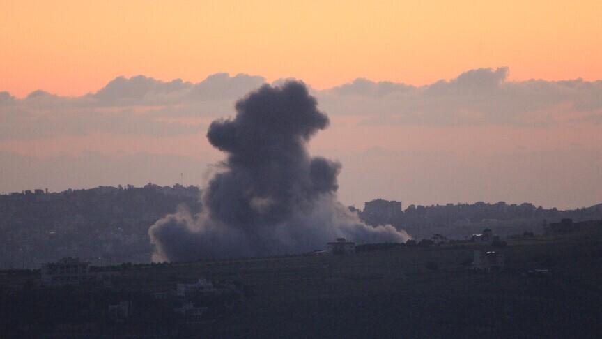Report: Renewed Israeli strikes wound 4 in Gaza