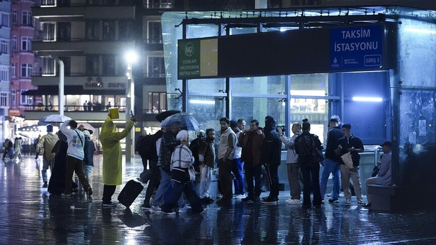 İstanbul'un bazı bölgelerinde sağanak etkili oldu