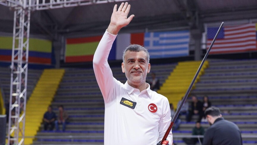 Milli bilardocu Tayfun Taşdemir, dünya üçüncüsü oldu haber görseli