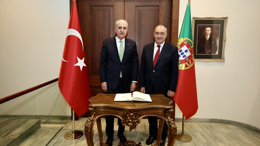 TBMM Başkanı Kurtulmuş, Türkiye'nin Lizbon Büyükelçiliğini ziyaret etti