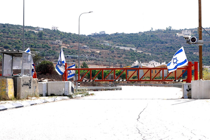 Komisioni palestinez  Plani izraelit për një rrugë vetëm për pushtuesit thellon ndarjen e Ramallahut