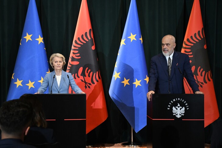 Presidentja e KE së  Anëtarësimi nuk do ta bëjë vetëm Shqipërinë më të fortë  por do ta bëjë edhe BE në më të fortë