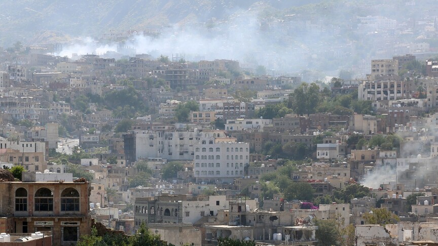Yemen'de Husilerin Taiz iline düzenlediği saldırılarda biri çocuk 5 kişi öldü