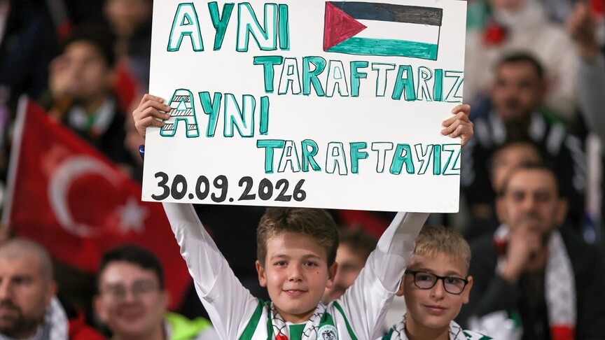 Filistin Milli Takımı-Konyaspor dostluk maçında Filistin'e destek mesajı