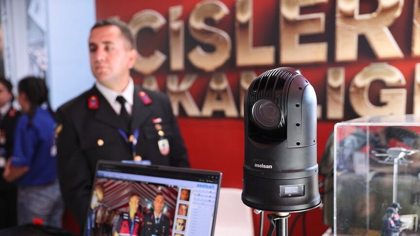 TEKNOFEST Güneydoğu, jandarmanın yapay zeka destekli "Karagöz" sistemiyle izleniyor