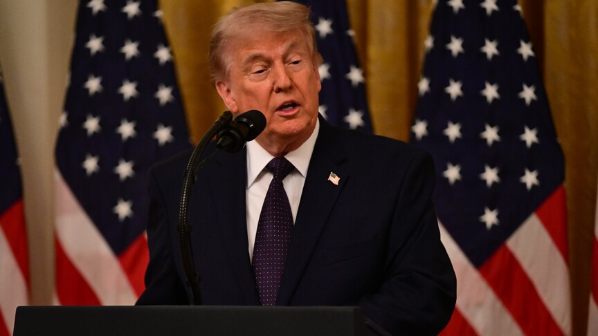 Trump: (Flydubai uçağının acil iniş yapması) Yardımcı pilot ya bir teröristti ya da dengesiz biriydi
