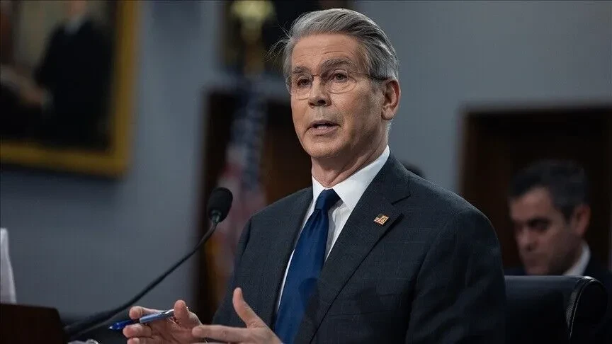 SHBA ja vendos sanksione të reja që shënjestrojnë sektorin hekurudhor dhe atë automobilistik të Iranit