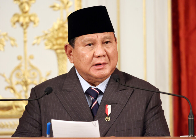 Presidenti indonezian Prabowo emëron ministrin e ri të jashtëm
