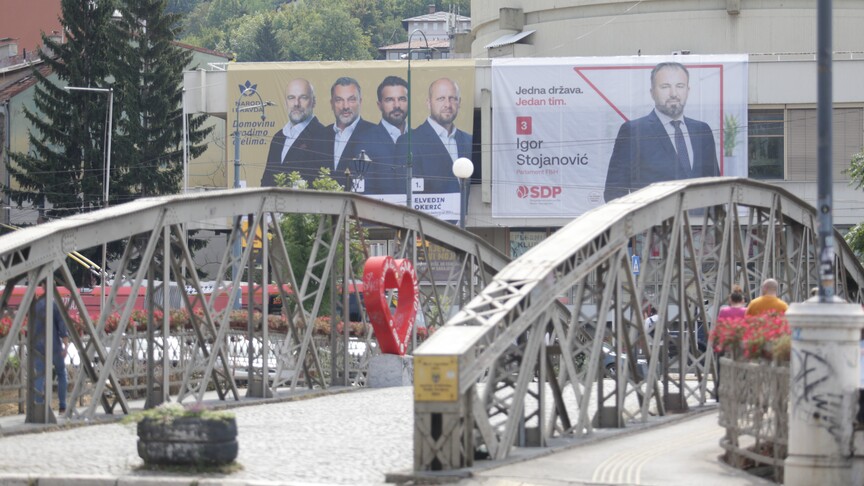 Bosna Hersek'te 4 Ekim'deki seçimde üçlü Devlet Başkanlığı Konseyi için 10 aday yarışacak