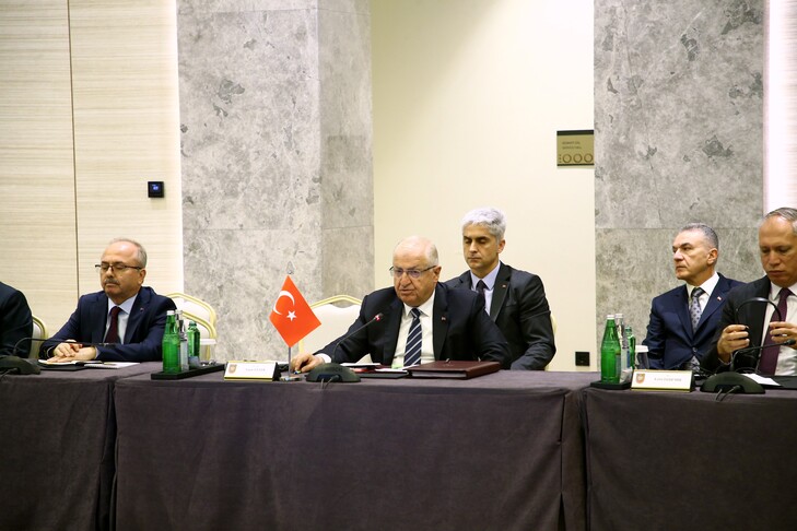 Ministri turk i Mbrojtjes  Siguria e Kaukazit është e pandashme nga siguria e Turqisë  Azerbajxhanit dhe Gjeorgjisë