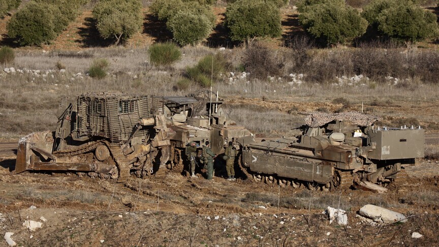 Israeli forces detain Syrian man during incursion into southern Syrian village