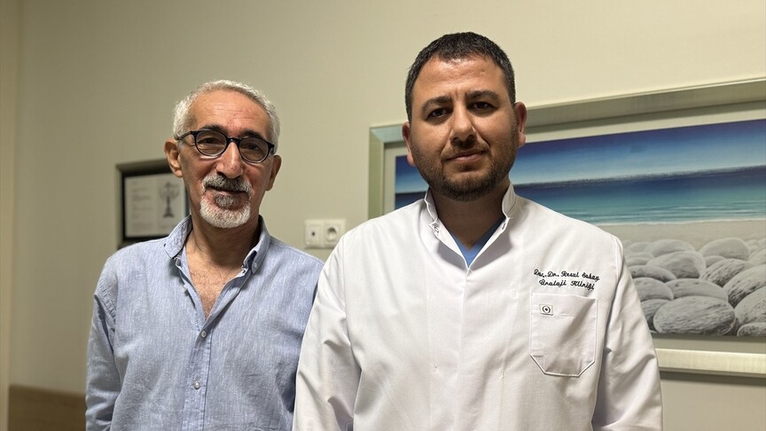 Robotik cerrahiyle prostat kanseri ameliyatı olan hasta sağlığına kavuştu haber görseli