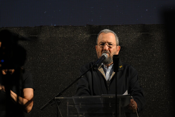 Former Israeli premier Ehud Barak accuses Netanyahu of laying groundwork for a war that could delay elections