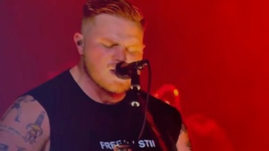 Country Singer Zach Bryan Wears 'Free Palestine' Shirt During Concert