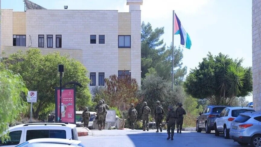 Forcat izraelite shkatërrojnë memorialin në Universitetin Birzeit dhe arrestojnë 10 palestinezë në Bregun Perëndimor
