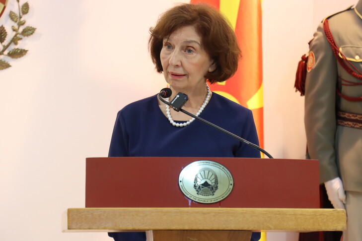 Presidentja e Maqedonisë së Veriut uron homologen e re kosovare  Pres të punojmë ngushtë për forcimin e marrëdhënieve